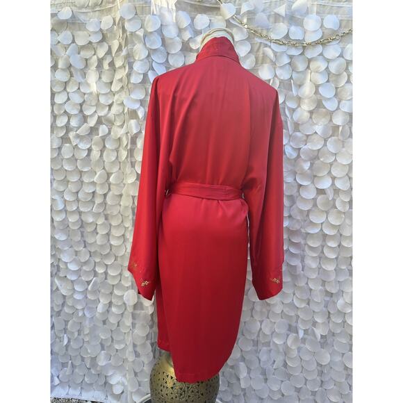 VTG VICTORIA’s SECRET COLLECTION Small Red Satin Embroidered Kimono Robe Holiday - Picture 5 of 15